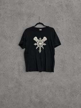 Y2K Fender Guitar Skull Battle Axes Graphic Shirt